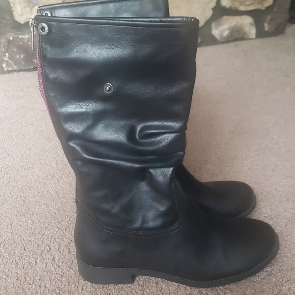 payless slouch boots